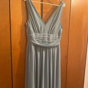 FLOW/ FITTED DRESSES